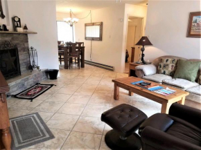 Pinecliff Retreat